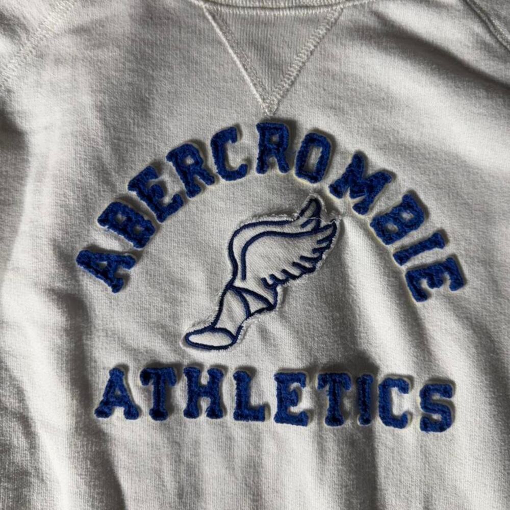 Abercrombie fitch white crewneck - Picture 3 of 4